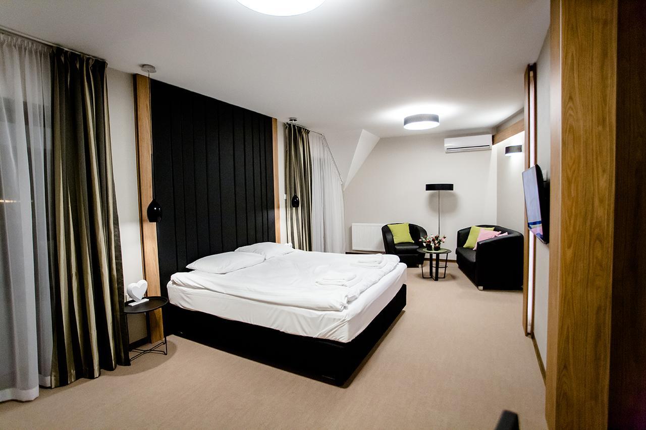 Bulwary Biznes Mielec Exterior foto